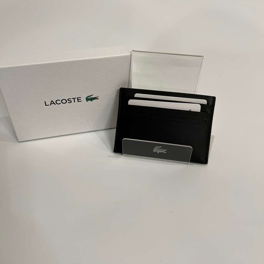 AUTHENTIC NWT LACOSTE MEN’S LEATHER CARD HOLDER MARROW